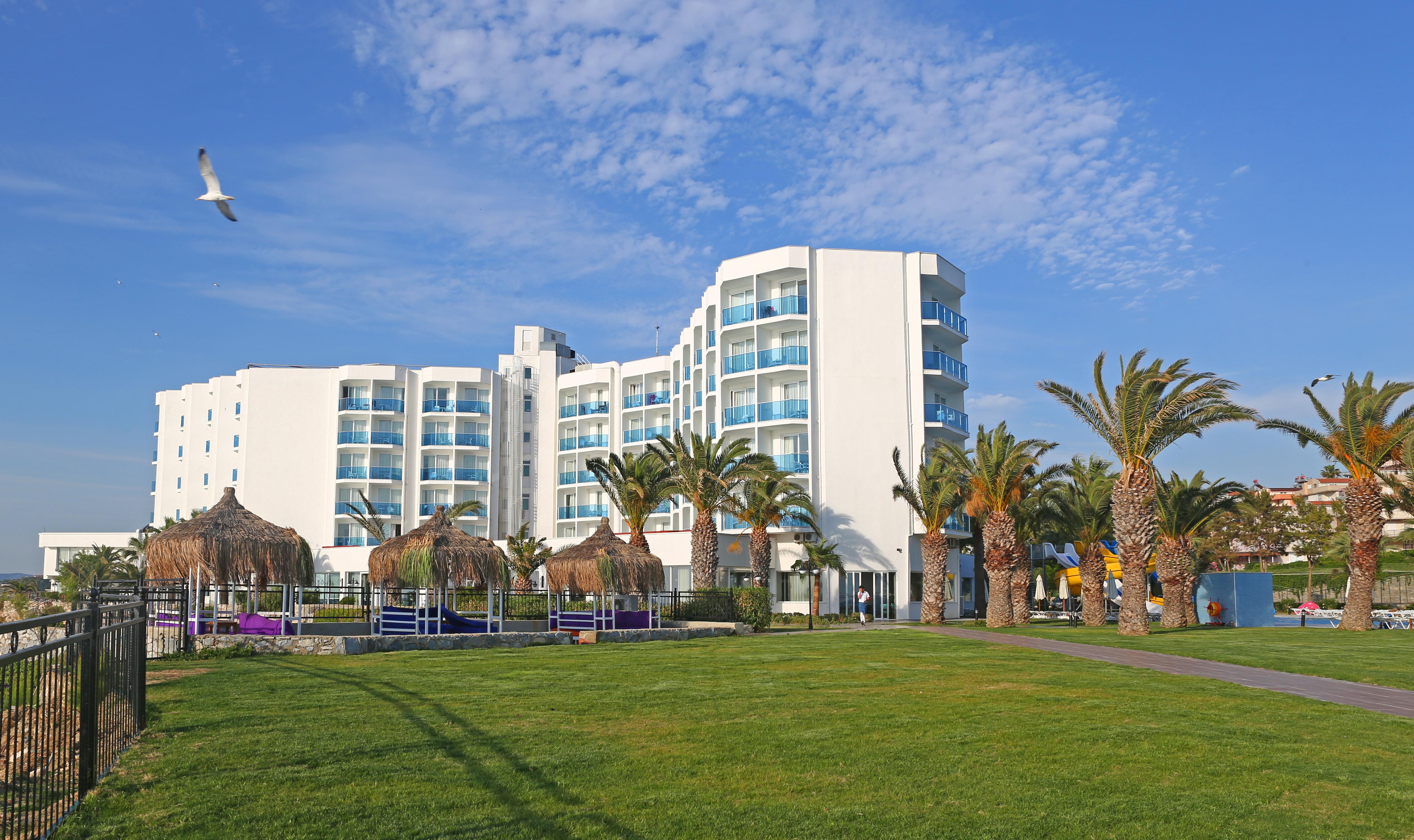 Le Bleu & 5*